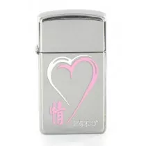 Coeur rose signe love chinois briquet  Zippo, garantie à vie pour allumer votre cigarette de tous les jours.